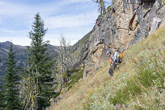 Descending into Cabin Creek Valley